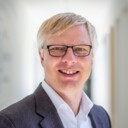 Dr. Christian Temath
